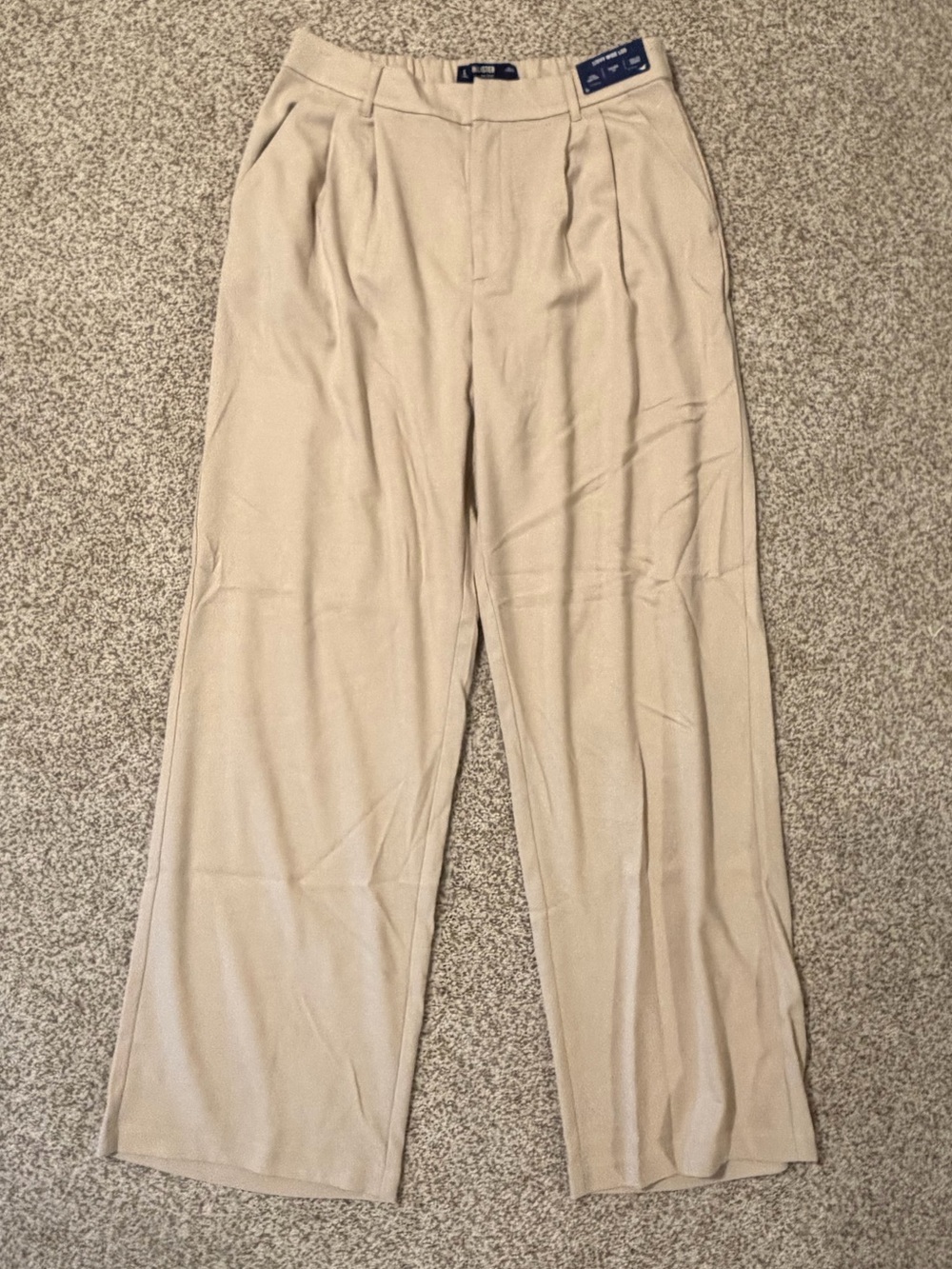 Hollister Livvy Wide Leg High-Rise Trousers in Tan